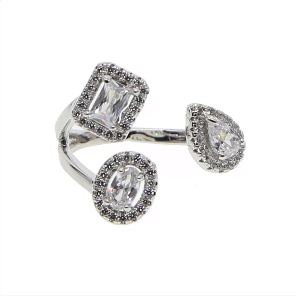 💥Platinum Plated three stone statement ring